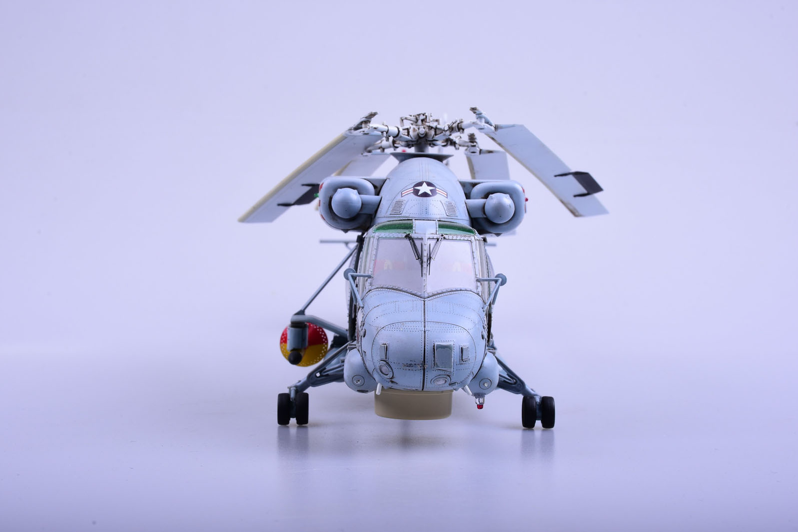 1/48 现代美国 SH-2G 超级海妖直升机