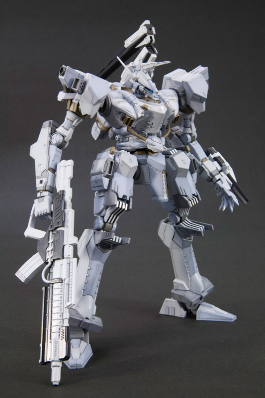 1/72 Aspina White-Glint Armored Core 4 Ver. - 点击图像关闭