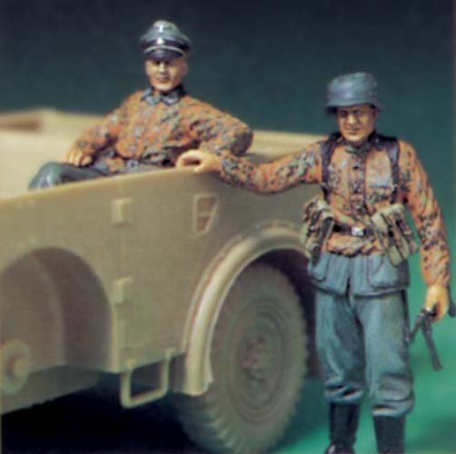 1/35 二战德国党卫军指挥官与步兵 - 点击图像关闭