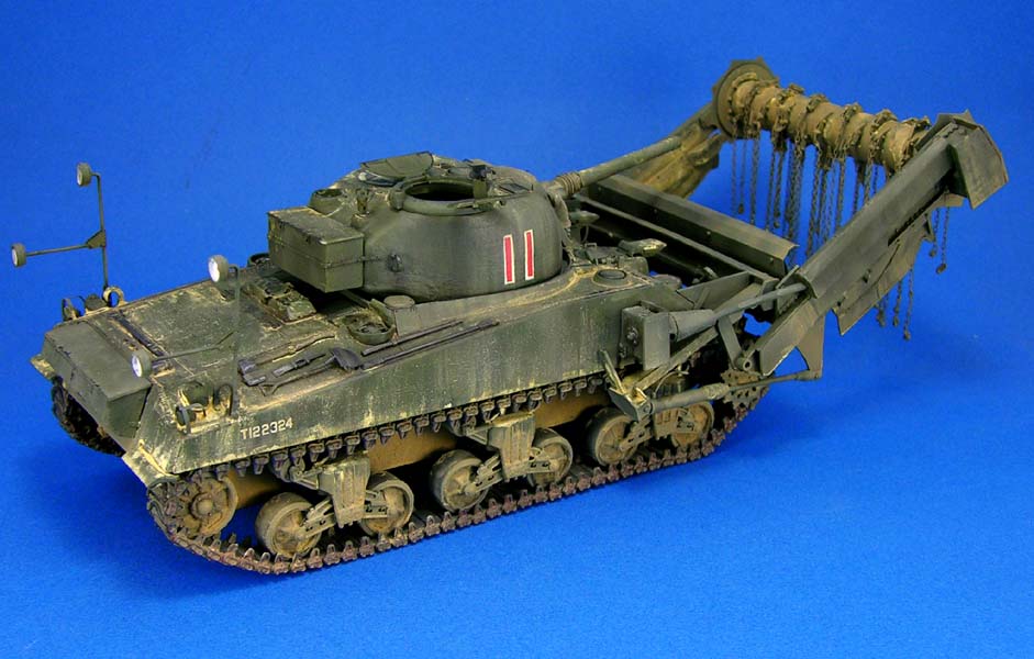 1/35 二战美国 M4A4 谢尔曼中型坦克扫雷绞链改造件 - 点击图像关闭