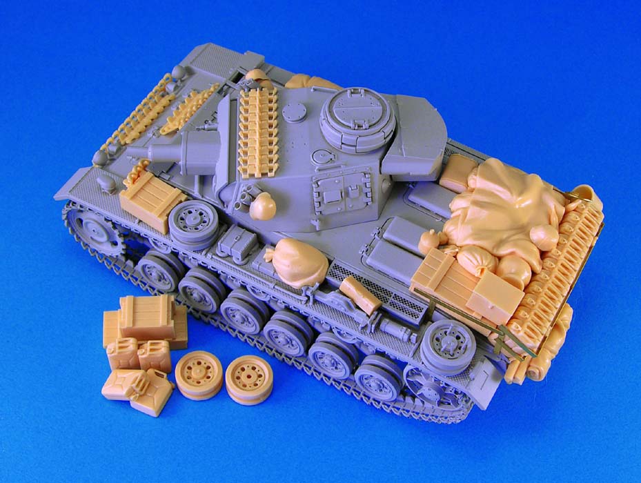 1/35 二战德国三号战车堆积物 1/35 二战德国三号战车堆积物