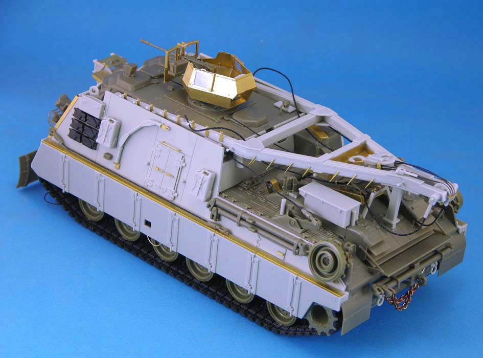 1/35 现代美国 M88A2 装甲抢救车改造件