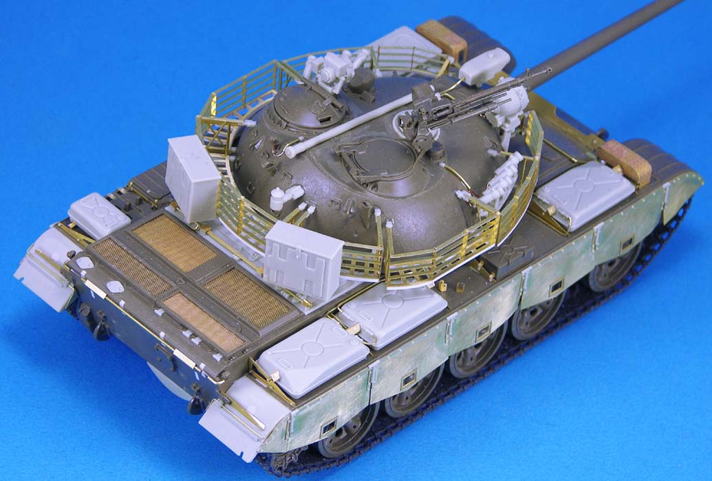 1/35 现代伊拉克69式主战坦克(配田宫 T-55) - 点击图像关闭