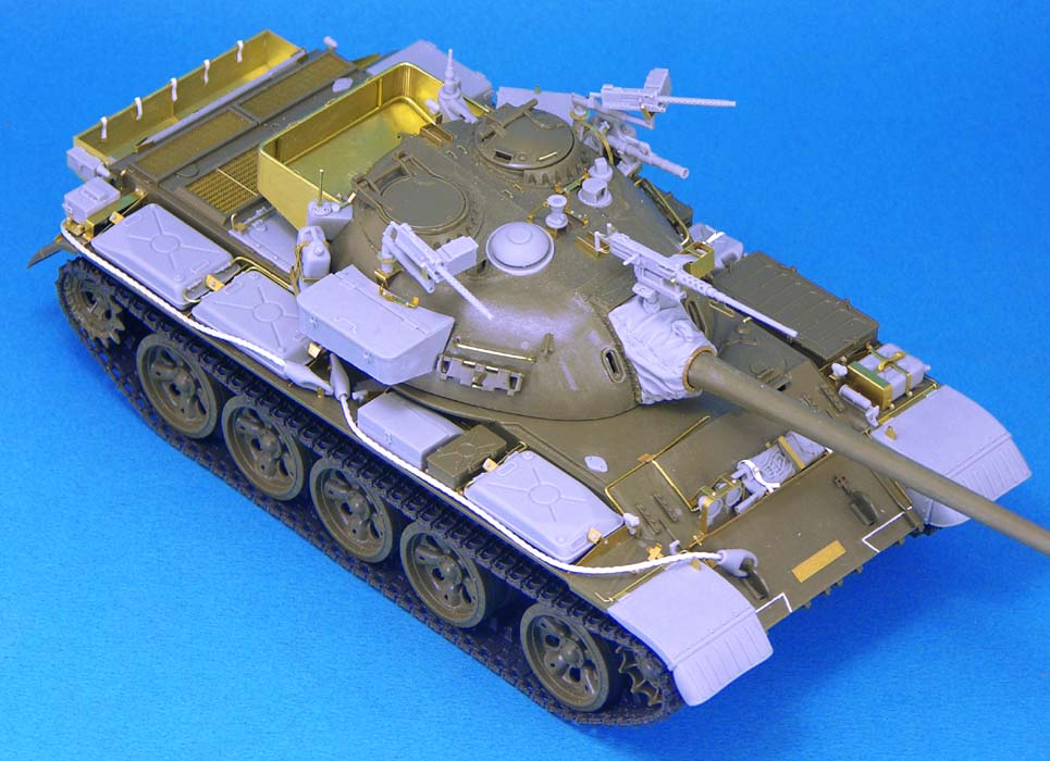 1/35 现代以色列蒂朗4型主战坦克改造件(配田宫 T-55) - 点击图像关闭