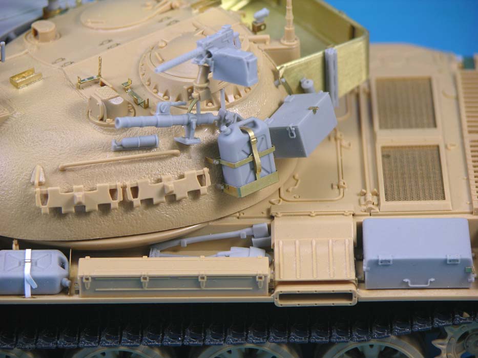 1/35 现代以色列蒂朗5型主战坦克细节改造件(配田宫) - 点击图像关闭