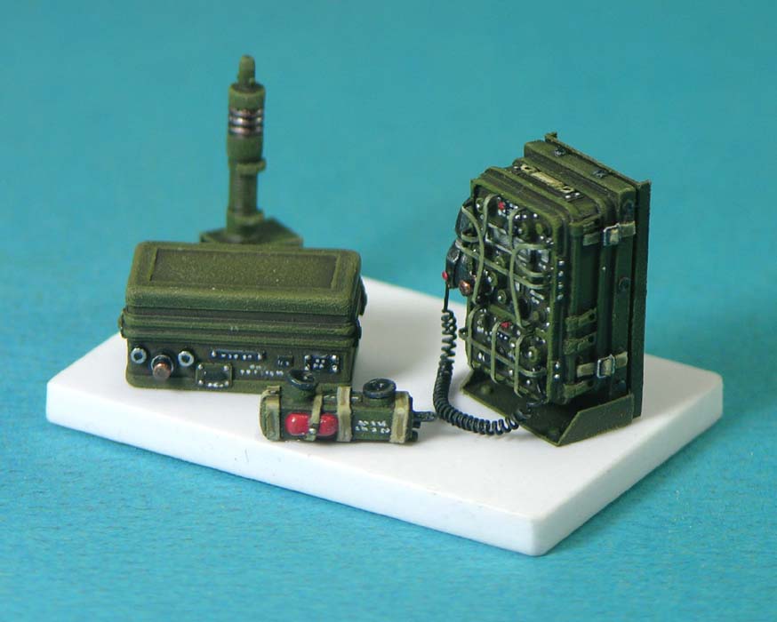 1/35 BC1306 无线电通信设备(2组)
