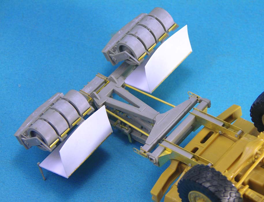 1/35 现代美国 RG-31 防地雷装甲车前置扫雷滚改造件(配天力)