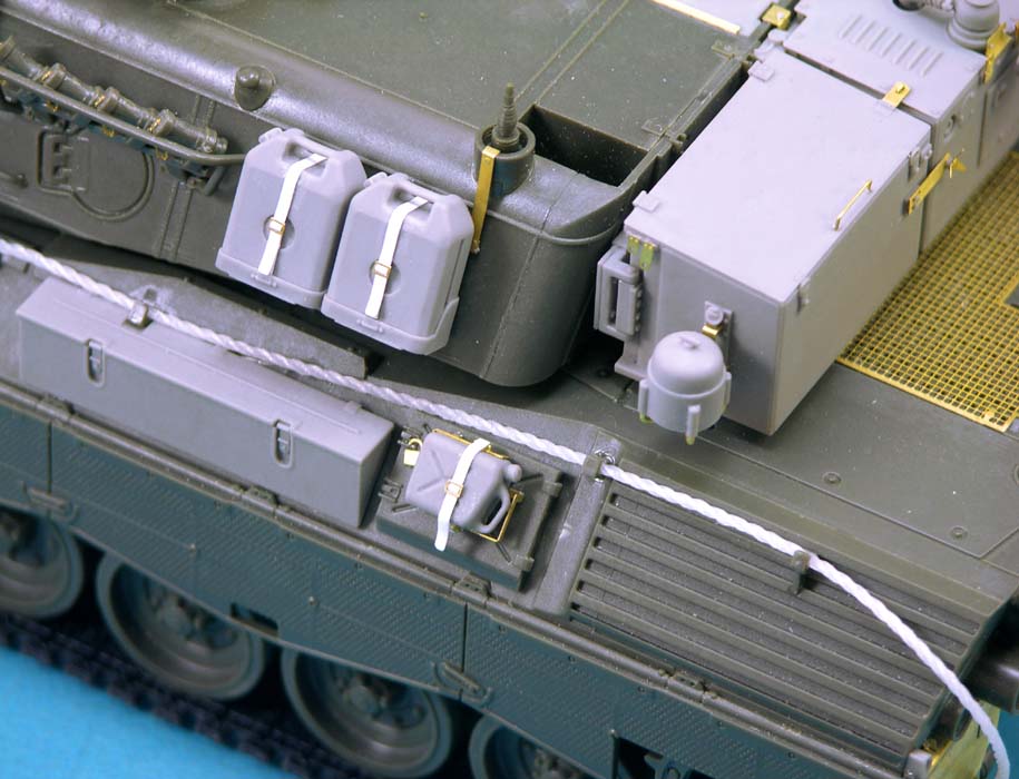 1/35 现代丹麦豹1A5DK1主战坦克改造件(配Meng Model) - 点击图像关闭