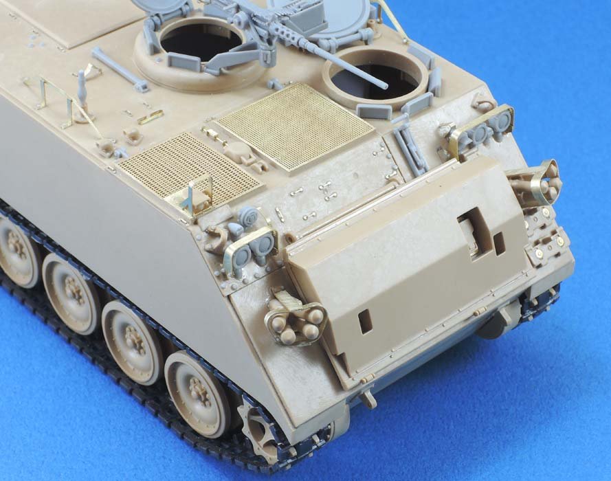 1/35 现代美国 M113 装甲运兵车细节改造件