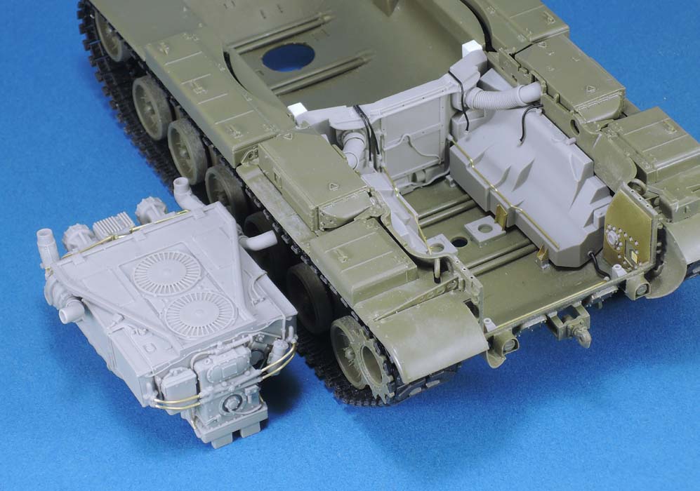 1/35 现代美国 M60 巴顿主战坦克发送机与舱室改造件(配 AFV Club M60 系列)