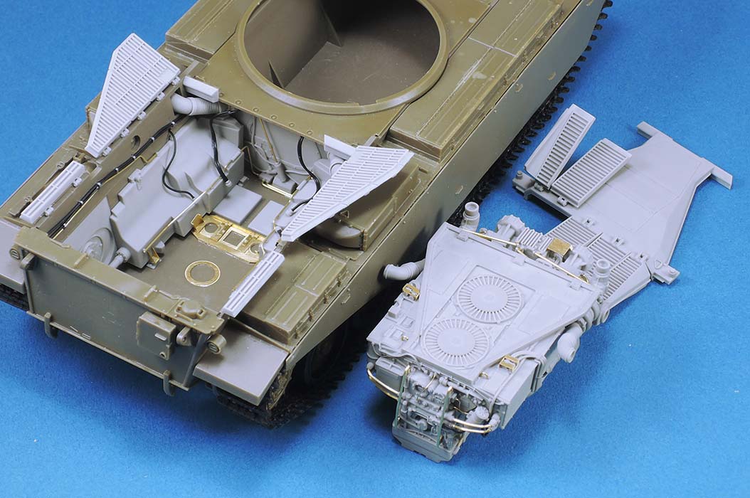 1/35 AVDS-1790 坦克发动机与舱室改造件(配AFV Club 百夫长(肖特)主战坦克)