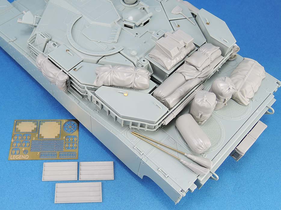 1/35 现代韩国 K1/A2 主战坦克堆积物(2) - 点击图像关闭