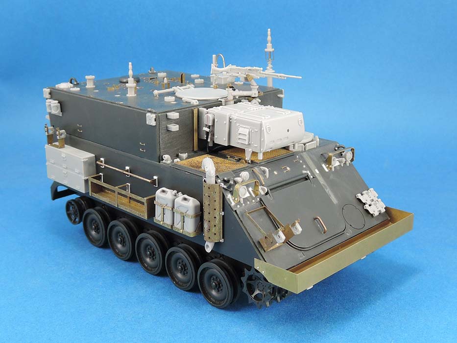 1/35 现代以色列 M577 穆加夫装甲指挥车后期型改造件(配田宫)