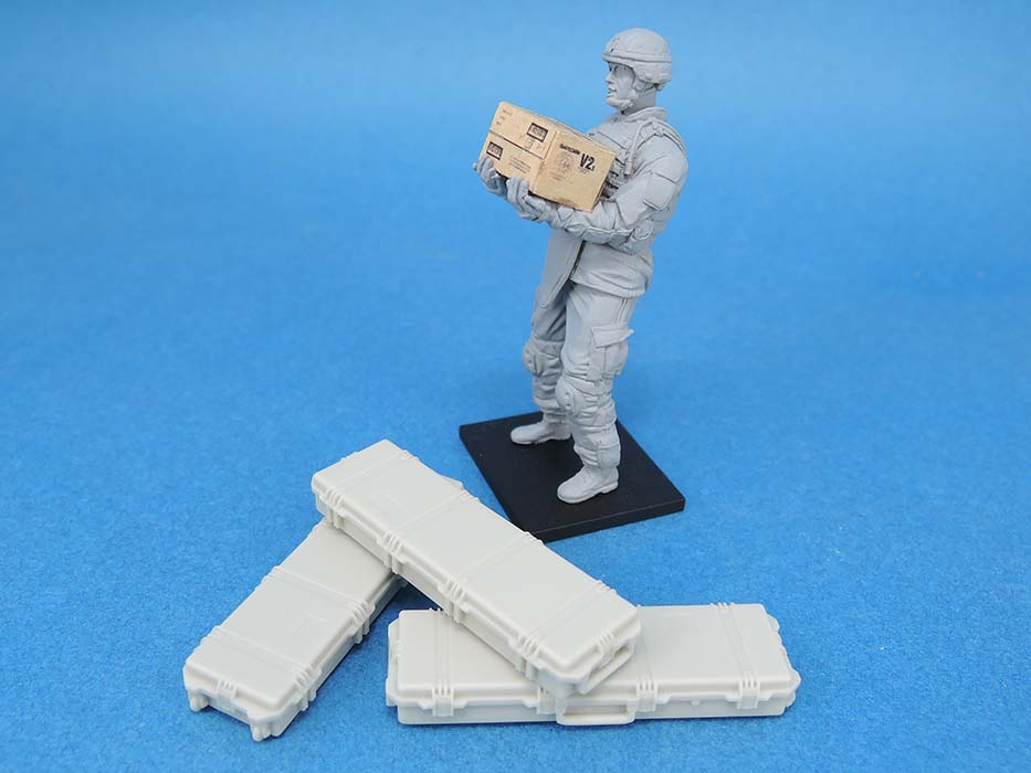 1/35 现代军用武器箱(1)(10个)