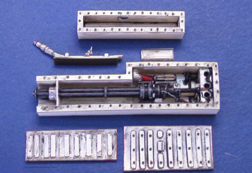 1/48 F-105 雷公战斗机航炮舱与受油管改造件(配摩根)