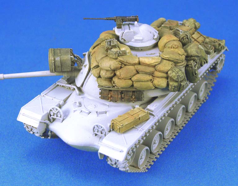 1/72 越战美国 M48A3 巴顿主战坦克堆积物与沙包装甲