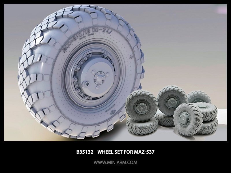 1/35 MAZ-537 军用重型牵引车车轮改造件 1/35 MAZ-537 军用重型牵引车车轮改造件