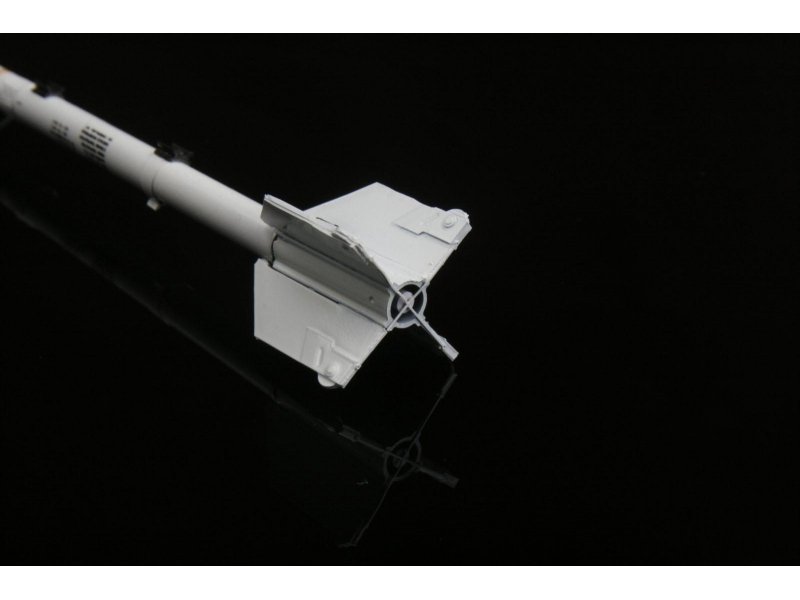 1/32 AIM-9P AIM-9P响尾蛇空对空导弹(2个)