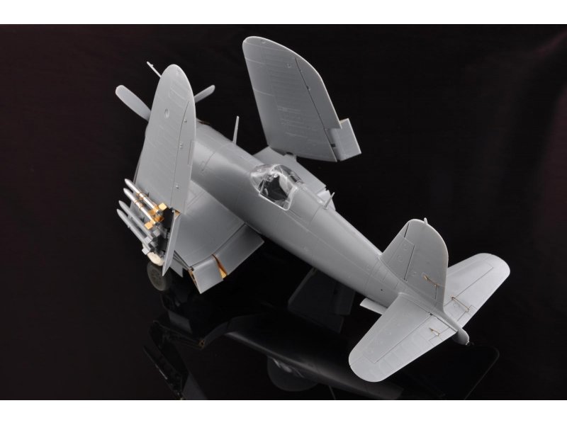 1/48 F4U-1D 海盗战斗机改造蚀刻片(配田宫)