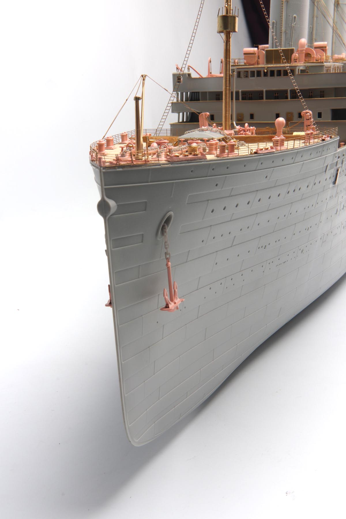 1/200 泰坦尼克号游轮改造蚀刻豪华套装(配小号手) - 点击图像关闭
