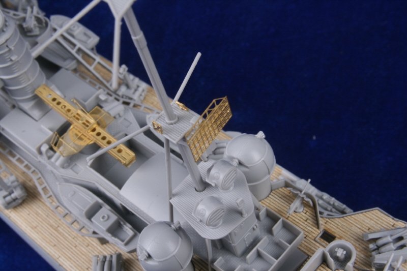 1/350 二战德国欧根亲王号重巡洋舰木甲板改造件(配小号手) - 点击图像关闭