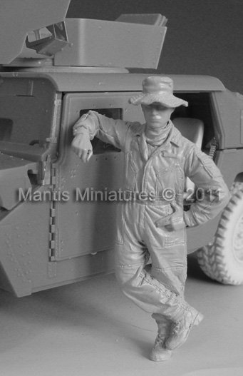 1/35 现代美国装甲战车驾驶员/维修员