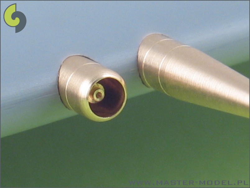 1/48 喷火战斗机E型机翼初期型(希斯巴诺20mm, Cal.50)金属炮管
