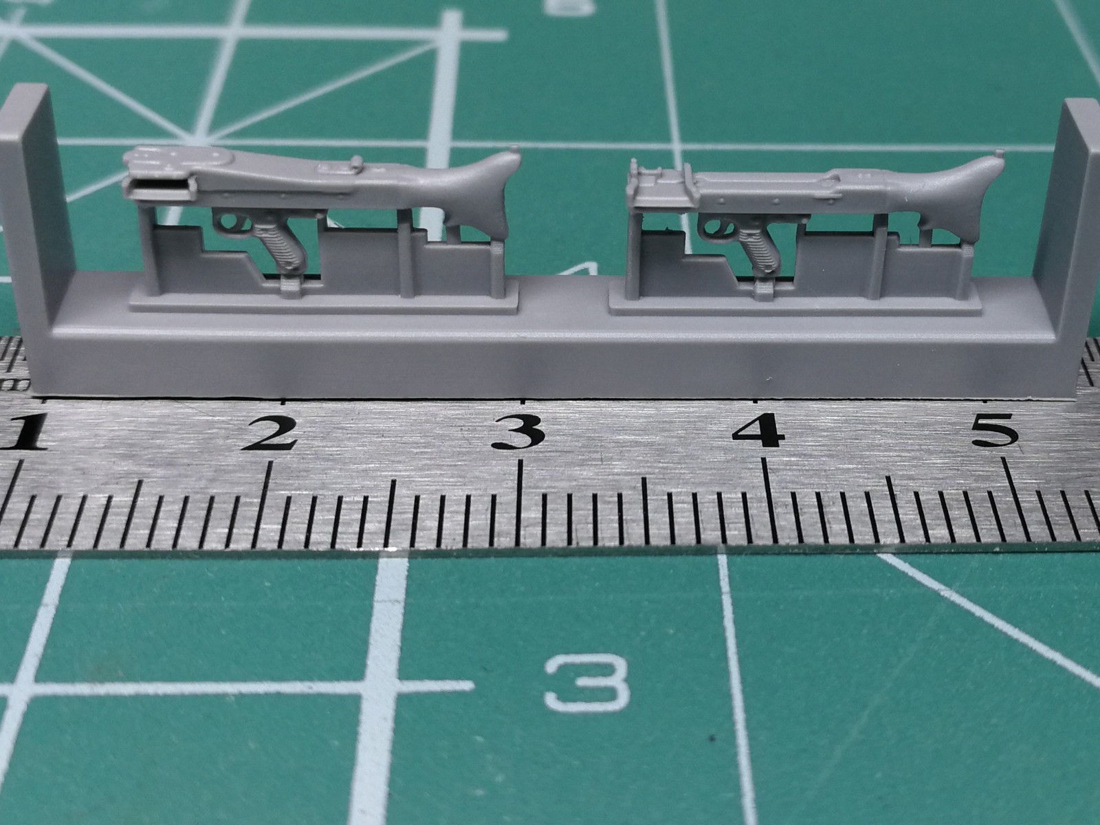 1/35 二战德国 MG42 7.92mm 重机枪树脂改造件 - 点击图像关闭