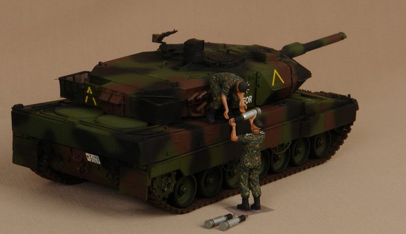 1/35 现代德国国防军坦克兵弹药填充