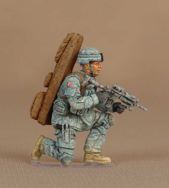 1/35 现代美国陆军第82空降师狙击手(1) 1/35 现代美国陆军第82空降师狙击手(1)