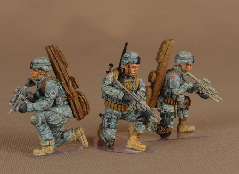 1/35 现代美国陆军第82空降师狙击手小组(3) 1/35 现代美国陆军第82空降师狙击手小组(3)