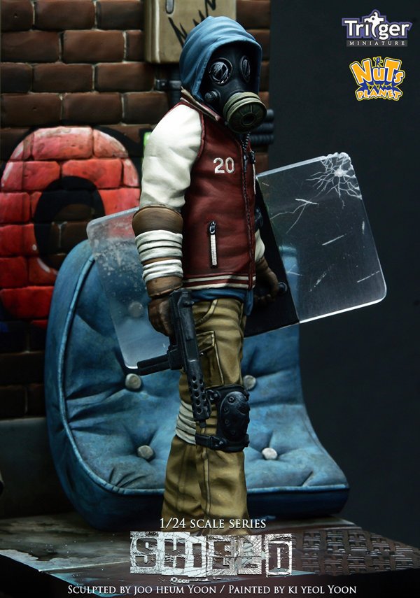 1/24 盾牌手