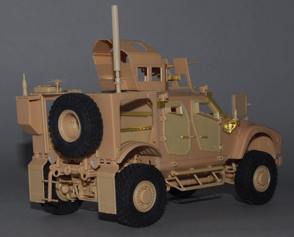 1/35 现代美国 M-ATV 防地雷反伏击装甲车 - 点击图像关闭