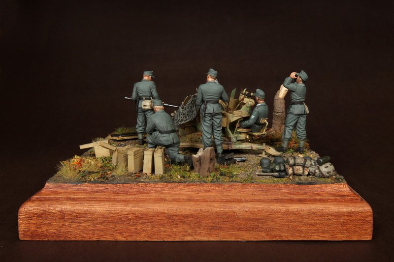 1/35 二战德国防空炮兵小队1944-45年(5人) - 点击图像关闭