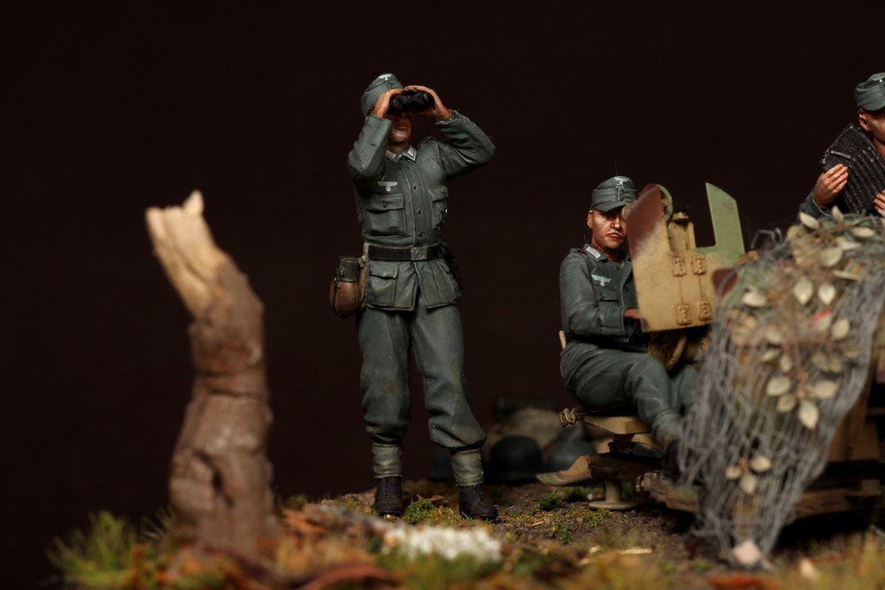 1/35 二战德国防空炮兵小队1944-45年(5人) - 点击图像关闭