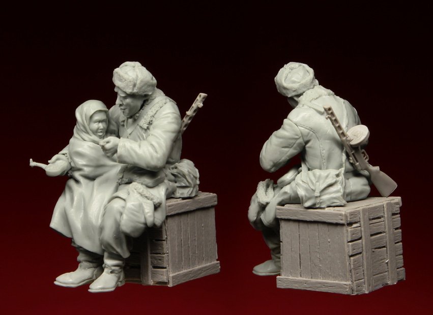 1/35 二战俄罗斯士兵与孤儿