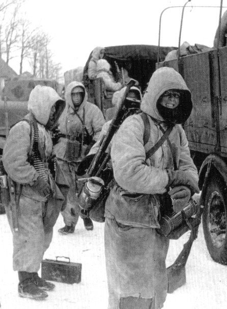 1/35 二战德国步兵 "大德意志师1942-43年冬季" - 点击图像关闭