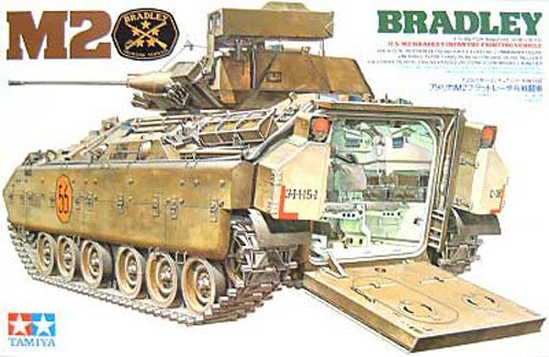 1/35 现代美国 M2 布雷德利步兵战车(带内构)