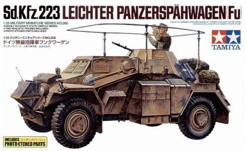 1/35 二战德国 Sd.Kfz.223 四轮无线电通信车