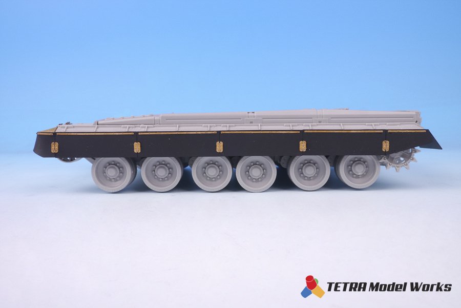 1/35 现代俄罗斯 T-80B 主战坦克侧裙装甲(配小号手) - 点击图像关闭