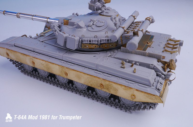 1/35 现代苏联 T-72B 主战坦克1990年型改造蚀刻片(配小号手)