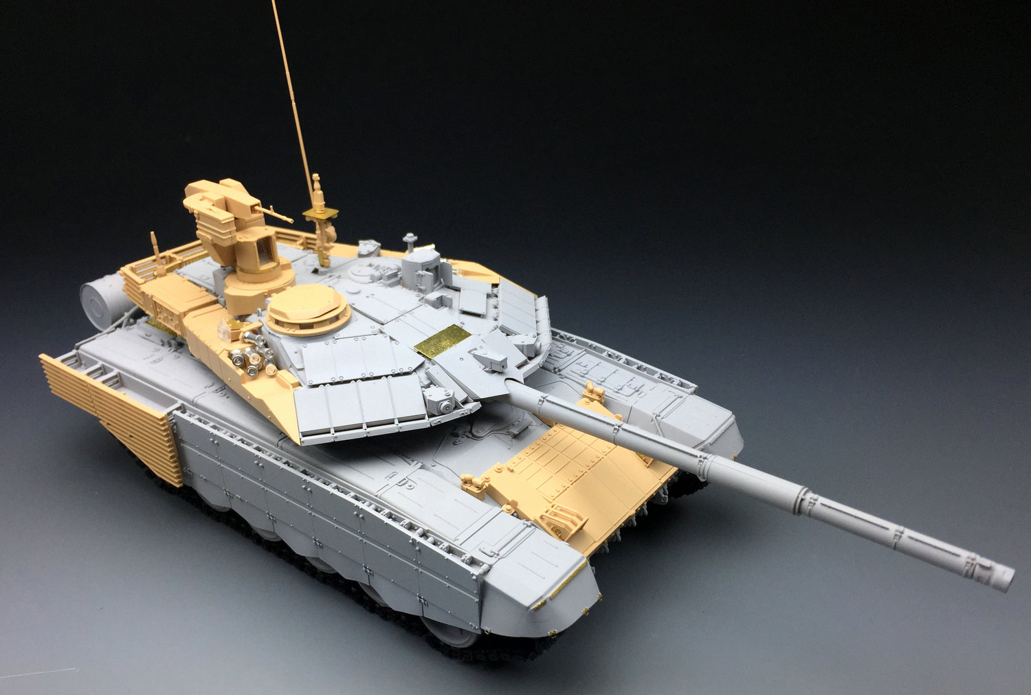 1/35 现代俄罗斯 T-90MS 主战坦克2013-15年型