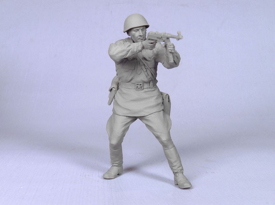 1/35 二战苏联步兵军官1942年 - 点击图像关闭