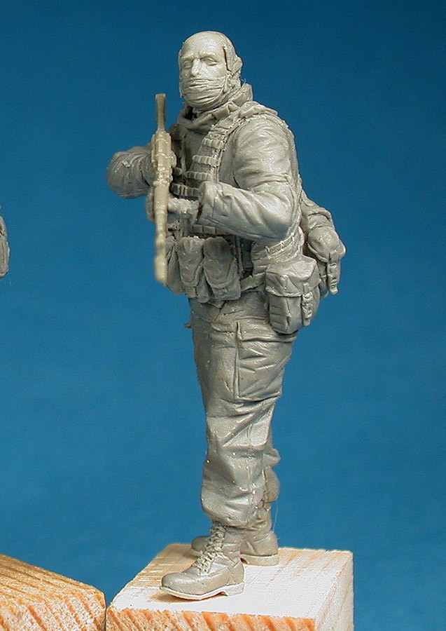 1/35 现代新俄罗斯志愿师民兵组