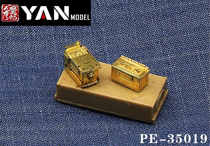 1/35 二战美国勃朗宁M2重机枪弹药箱